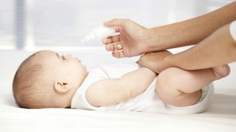 Désencombrer le nez de bébé : astuces et remèdes